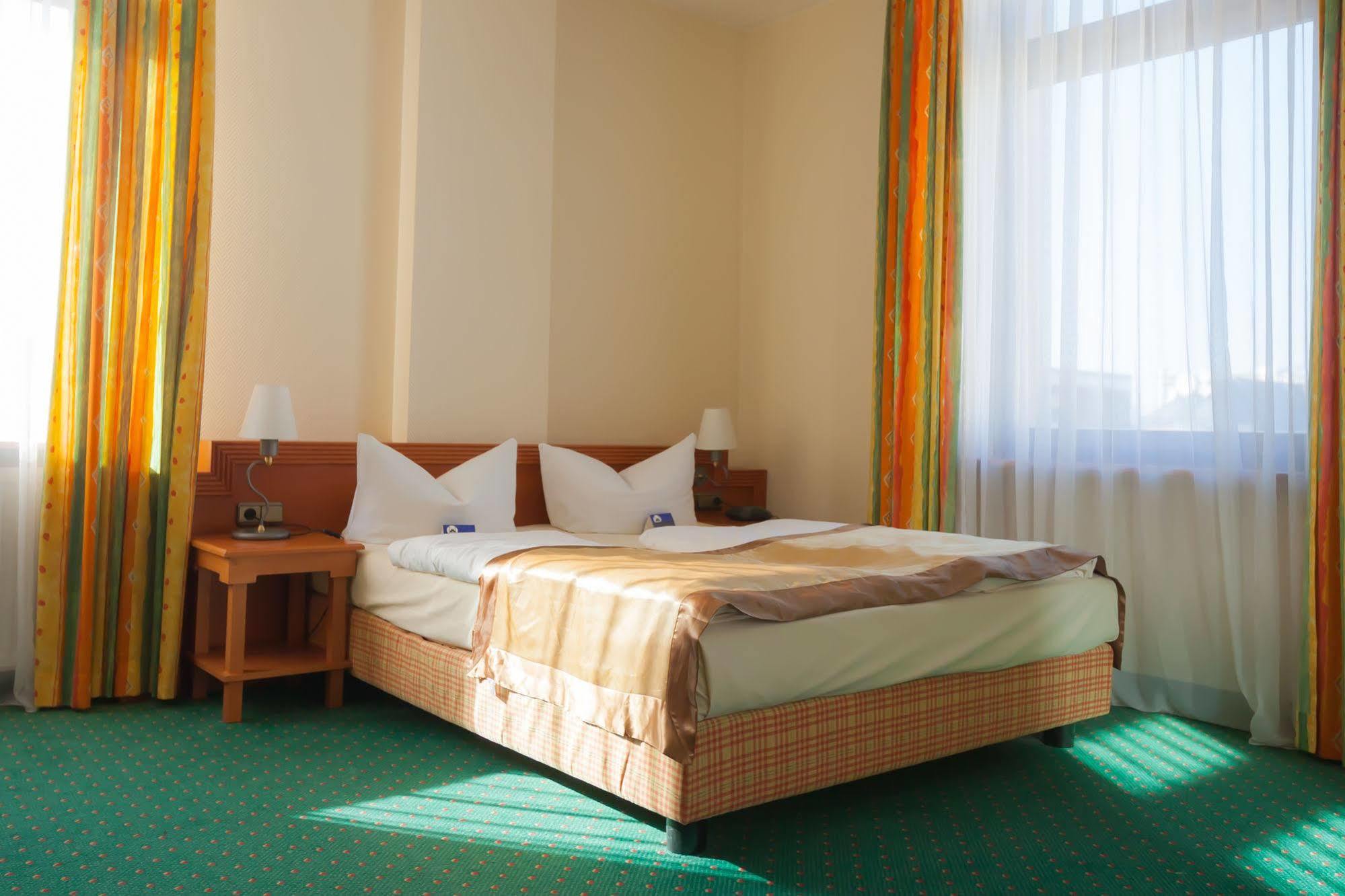 City Hotel Kaiserhof Offenbach am Main Exterior photo